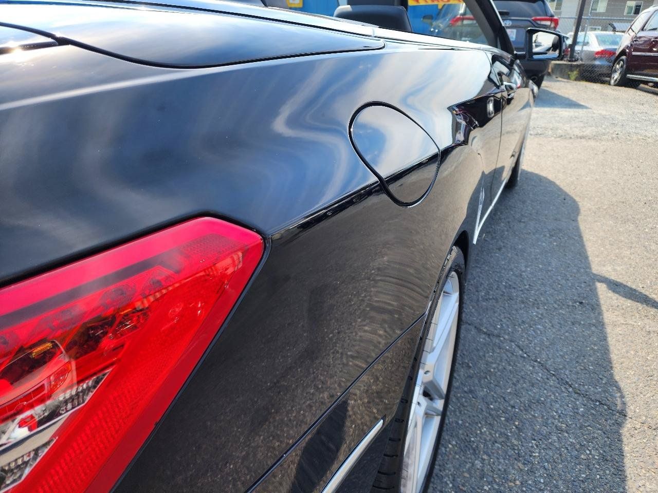 Used 2011 Mercedes-Benz E 350 Cabriolet image 36