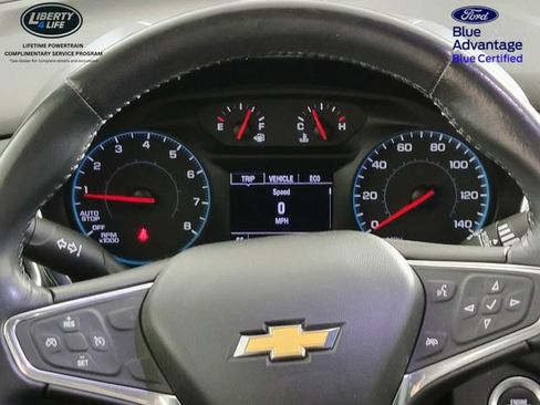 Used 2018 Chevrolet Equinox LT AWD/4WD image 30