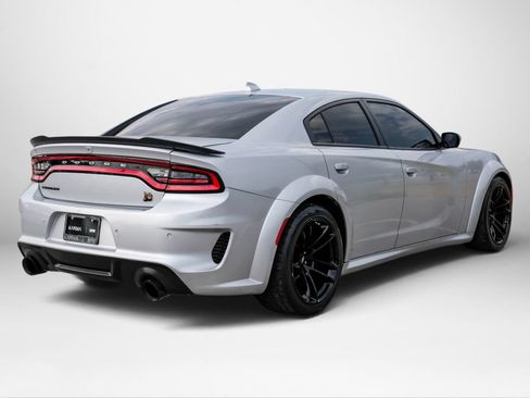 Used 2020 Dodge Charger Scat Pack RWD image 7