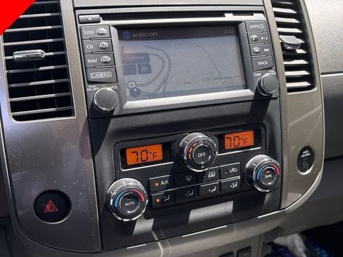 Used 2016 Nissan Frontier SL w/ Moonroof Package RWD image 3