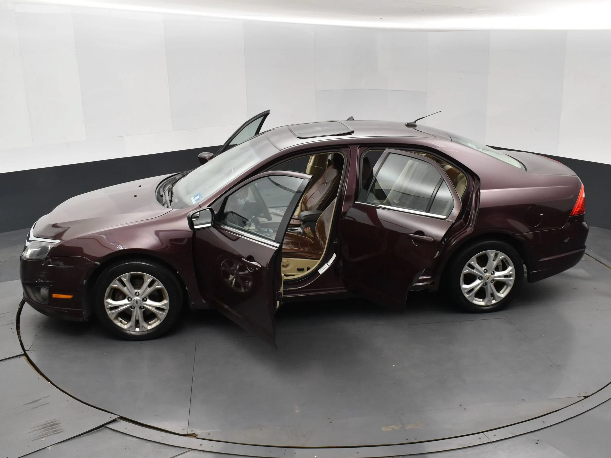 Used 2012 Ford Fusion SE FWD image 7