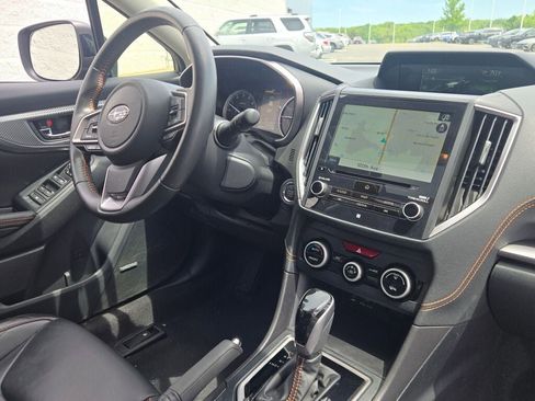 Used 2023 Subaru Crosstrek 2.5i Limited AWD/4WD image 7