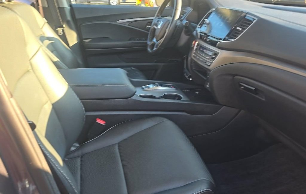 Used 2025 Honda Ridgeline RTL image 7