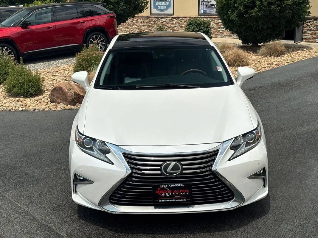 Used 2017 Lexus ES 350 w/ Navigation System Package FWD image 40