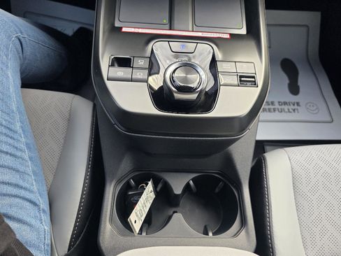 New 2026 Subaru Solterra image 25