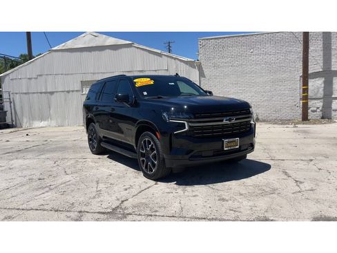 Used 2022 Chevrolet Tahoe RST w/ Luxury Package AWD/4WD image 5