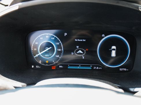 Used 2023 Hyundai Santa Fe SEL w/ Premium Package AWD/4WD image 16
