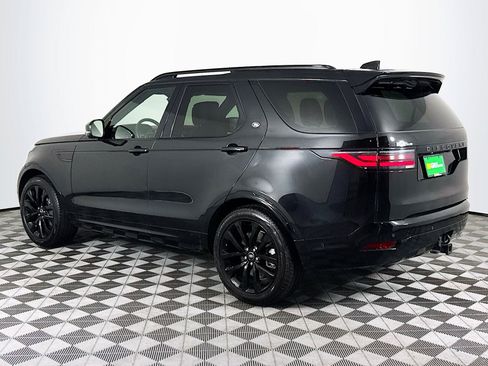 Used 2024 Land Rover Discovery Dynamic SE AWD/4WD image 6
