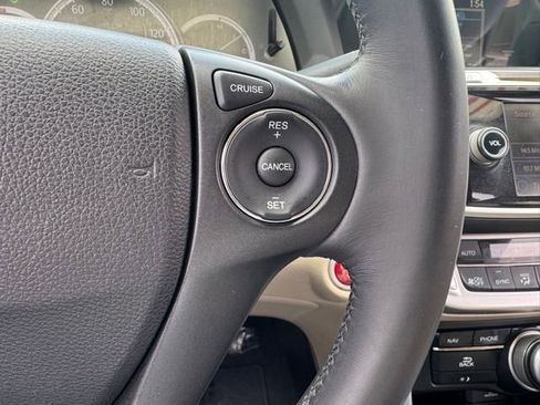 Used 2015 Honda Accord EX-L image 12