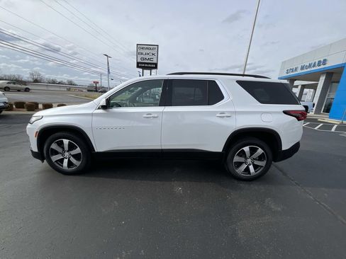 Certified 2023 Chevrolet Traverse LT w/ LT Premium Package image 4