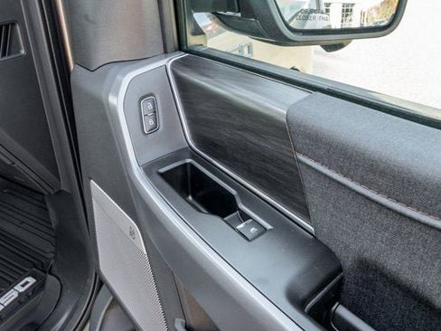 New 2025 Ford F150 Lightning Lariat image 71