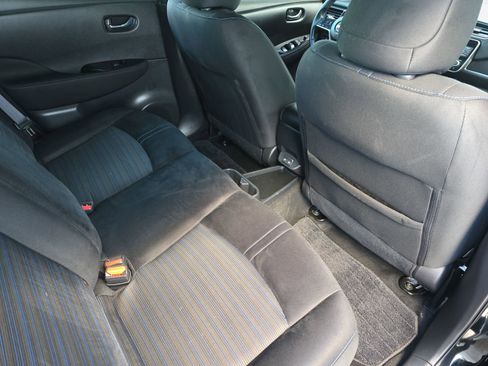 Used 2023 Nissan Leaf SV Plus image 13