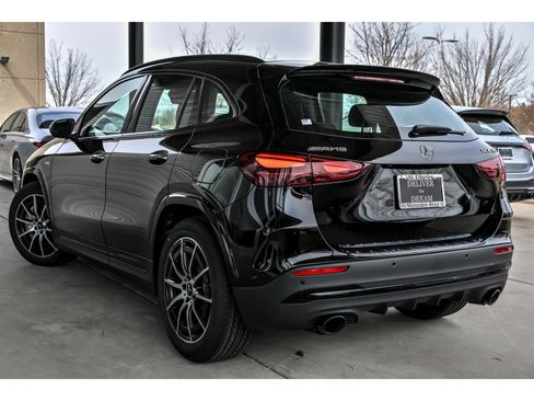 New 2026 Mercedes-Benz GLA 35 AMG 4MATIC image 4