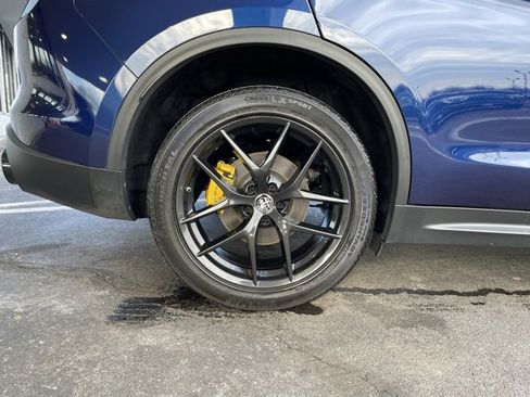 Used 2020 Alfa Romeo Stelvio Sprint w/ Nero Edizione image 36