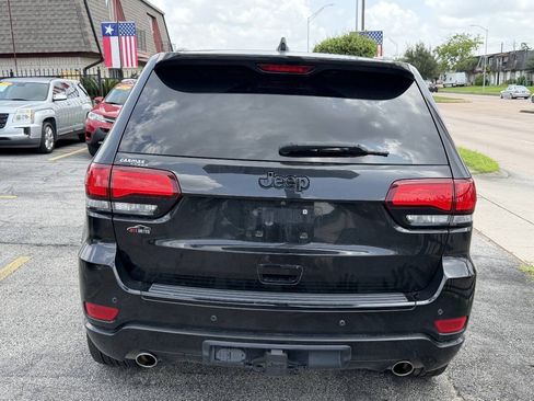Used 2015 Jeep Grand Cherokee Altitude RWD image 5