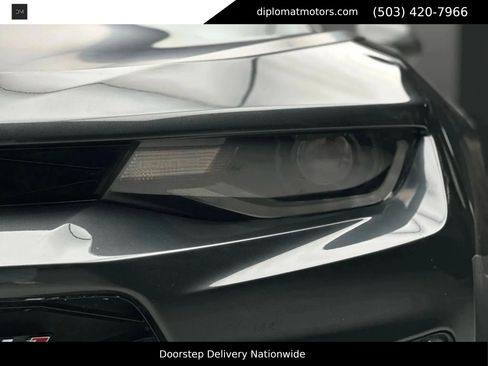 Used 2018 Chevrolet Camaro ZL1 RWD image 12