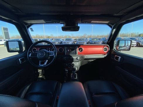 Used 2020 Jeep Gladiator Rubicon image 23