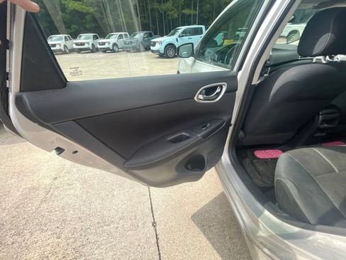Used 2015 Nissan Sentra S FWD image 28