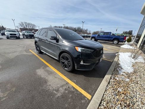 Used 2019 Ford Edge ST w/ Equipment Group 401A image 16