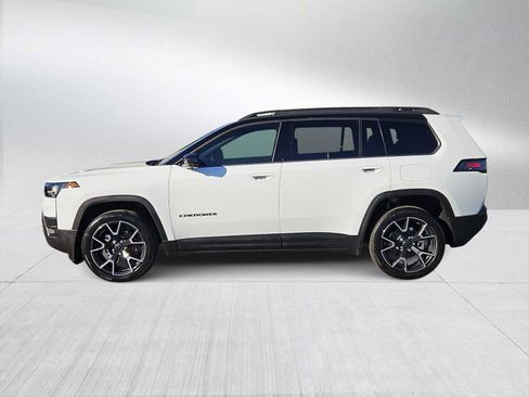 New 2026 Jeep Cherokee Overland image 5