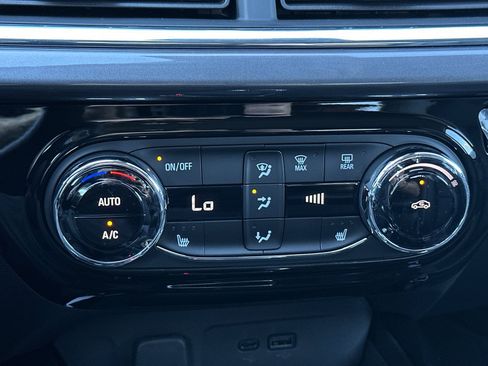 New 2026 Chevrolet Trax ACTIV image 20