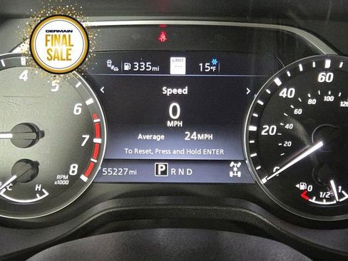 Used 2020 Nissan Titan SL w/ Moonroof Package image 22