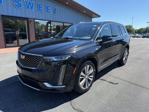 Used 2020 Cadillac XT6 Premium Luxury AWD/4WD image 20