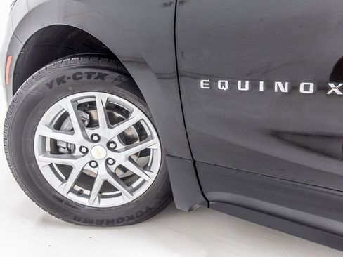 Used 2024 Chevrolet Equinox LS FWD image 12