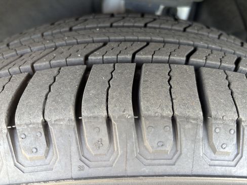 Used 2021 Cadillac XT5 Premium Luxury image 12