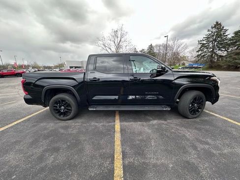 Used 2024 Toyota Tundra Limited image 2