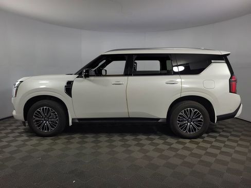 Used 2025 Nissan Armada SL w/ Captain's Chari Seat Package image 4