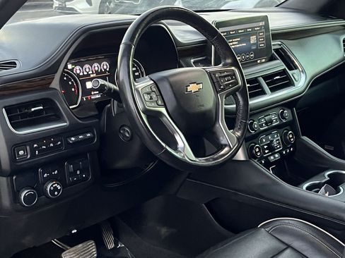 Used 2021 Chevrolet Tahoe Premier w/ Premium Package RWD image 19
