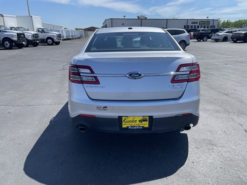 Used 2014 Ford Taurus Limited w/ Equipment Group 301A FWD image 7