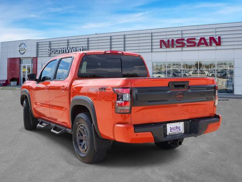 New 2026 Nissan Frontier PRO-4X w/ Pro-4x Convenience Package image 7