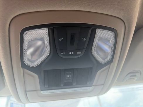 Used 2020 RAM 3500 Tradesman AWD/4WD image 25