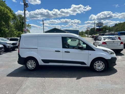 Used 2018 Ford Transit Connect XL FWD image 4