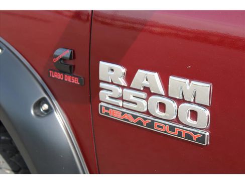 Used 2017 RAM 2500 Tradesman w/ Chrome Appearance Group image 38