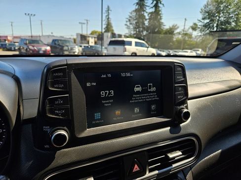 Used 2018 Hyundai Kona SEL AWD/4WD image 22