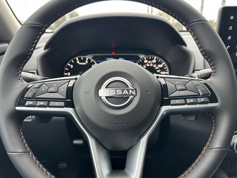 New 2025 Nissan Altima 2.5 SR image 22