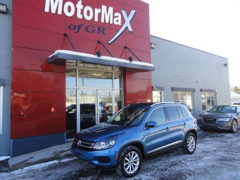 Used 2017 Volkswagen Tiguan Wolfsburg Edition image 1