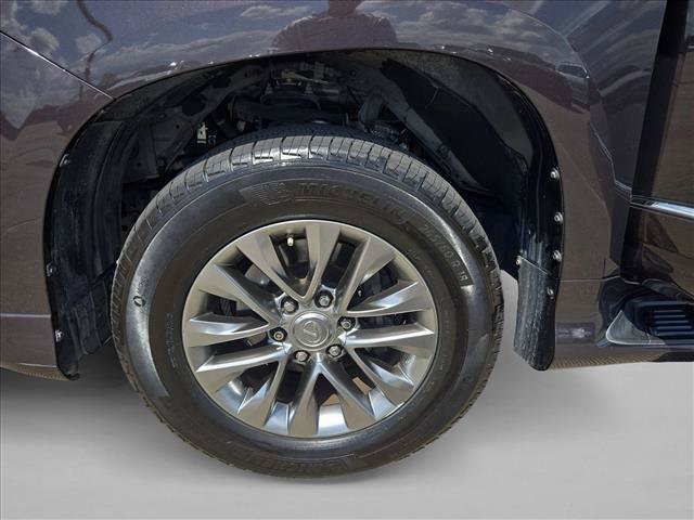 Used 2018 Lexus GX 460 Luxury w/ Preferred Accessory Package AWD/4WD image 20