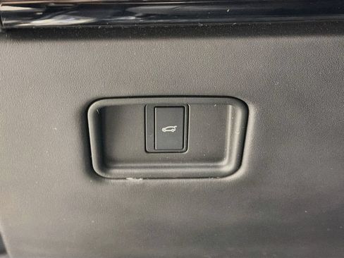 Certified 2023 Land Rover Range Rover SE AWD/4WD image 10