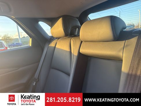 Used 2021 MAZDA CX-30 AWD 2.5 S w/ Select Package image 16