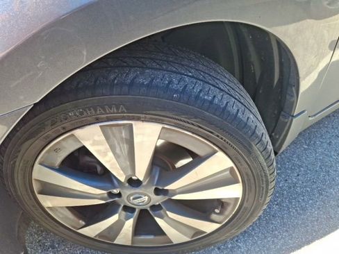 Used 2019 Nissan Sentra SV w/ Special Edition Package FWD image 21