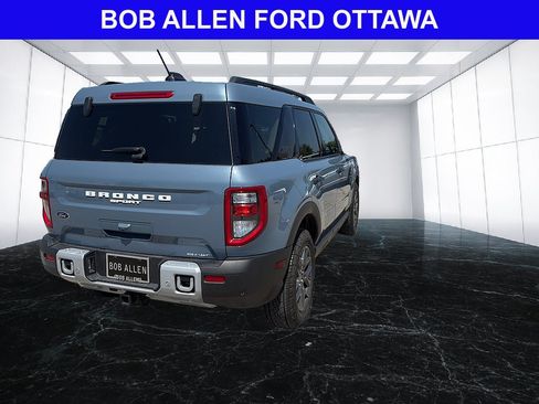 Used 2025 Ford Bronco Sport Big Bend AWD/4WD image 3