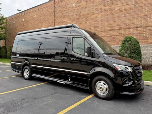Used 2020 Mercedes-Benz Sprinter 3500 image 44