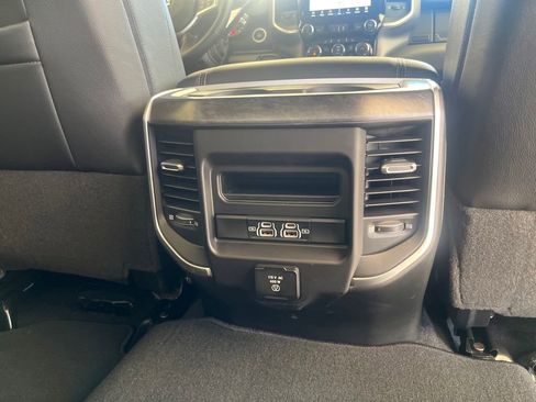 New 2022 RAM 2500 Big Horn w/ Level C Equiment Group image 28