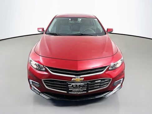 Used 2016 Chevrolet Malibu LT image 2