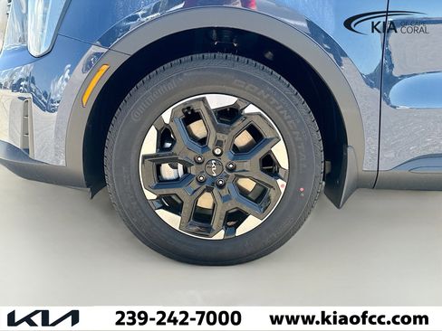 New 2026 Kia Sorento S w/ S Panoramic Sunroof Package image 41