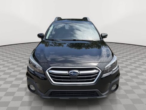 Used 2018 Subaru Outback 2.5i Premium AWD/4WD image 2